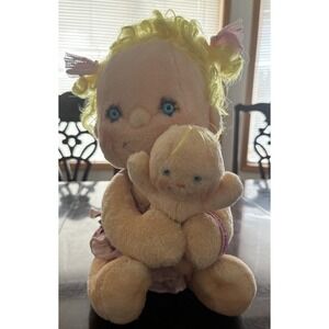 1985‎ Hallmark Hugga Bunch Precious Hugs & Baby Doll Kenner
